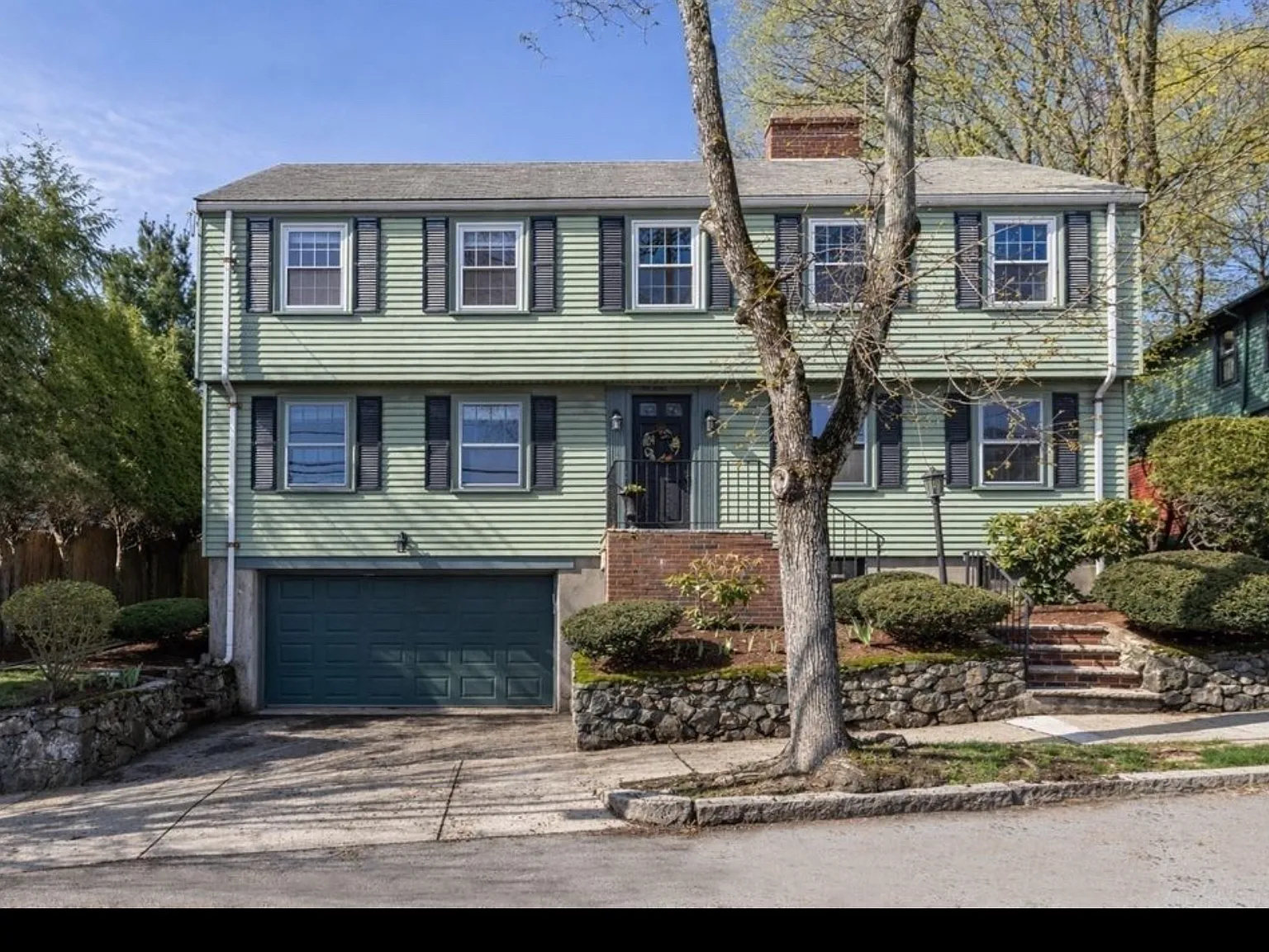 2 bed, 1092 sqft, $3,000 — Photo 1