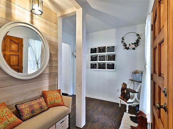 4th image of 3533 Mistletoe Ct