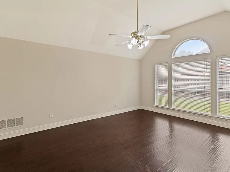 8804 Falcon View Dr — Photo 25