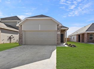 105 Musgrove Rd, Everman, TX 76140