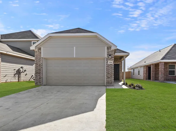 104 Musgrove Rd, Everman, TX 76140