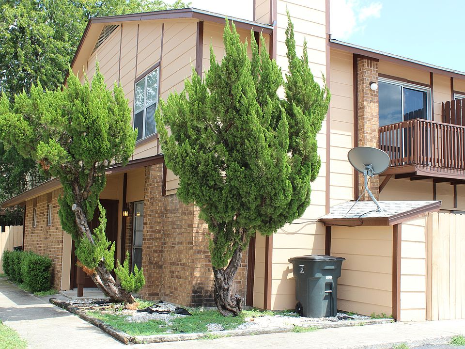 1st image of 1105 Covey Ln APT A