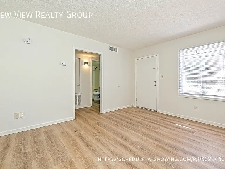 268 Church St NE #9 — Photo 8