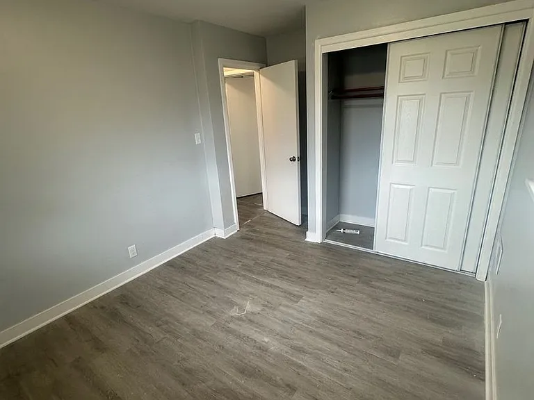 7230 W Lakefield Dr — Photo 6