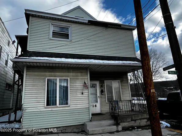 716 Main St, Simpson, PA 18407