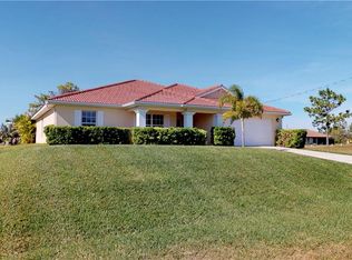 2812 NW 20th Pl, Cape Coral, FL 33993