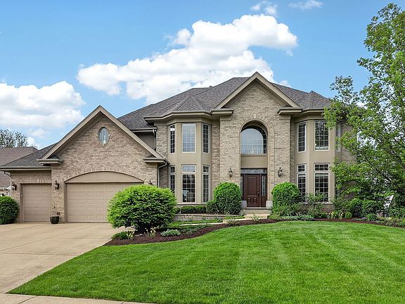 2nd image of 1376 Chapman Dr