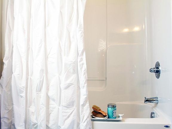 Bathtub