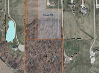 2 Flatrock Rd, Hoagland, IN 46745