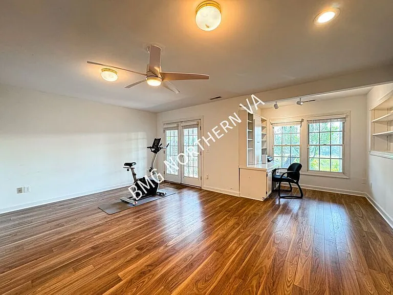 43003 Golf View Dr — Photo 29