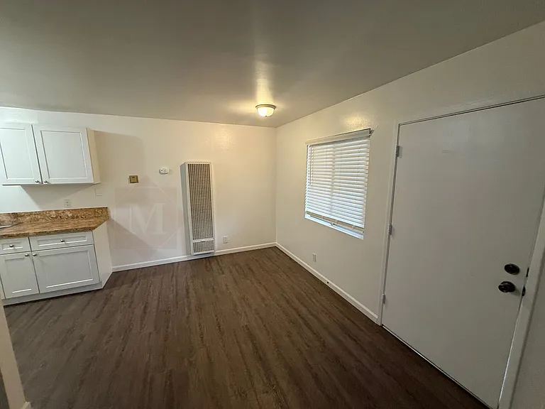 741 Janetwood Dr #9 — Photo 4