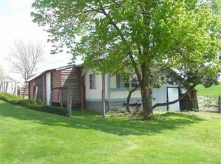 820 E 11th St, Palouse, WA 99161