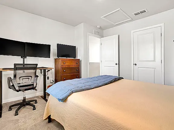 501 Mills Hill Way — Photo 24