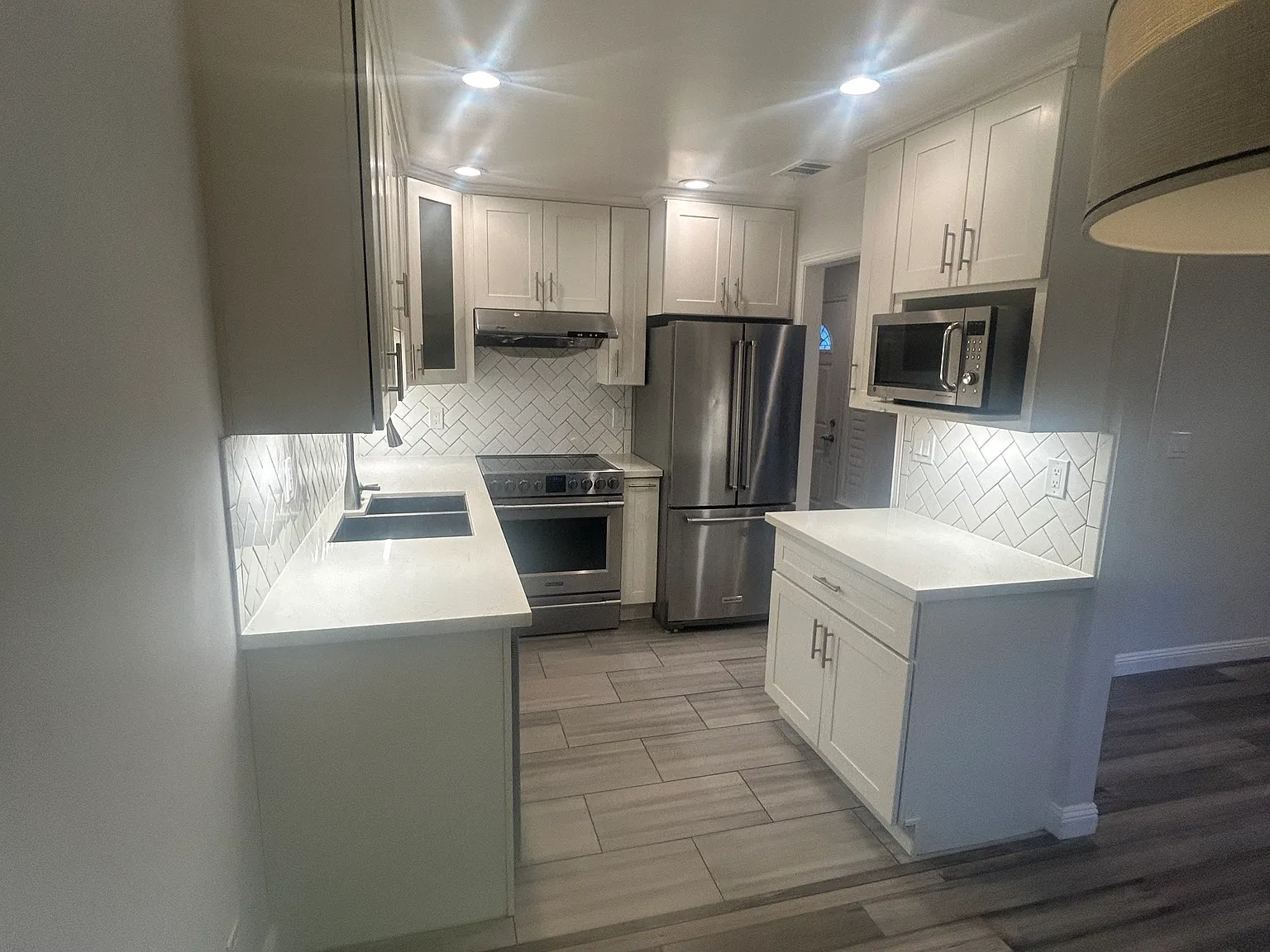 2 bed, 1.5 bath, 1114 sqft, $3,600 — Photo 1