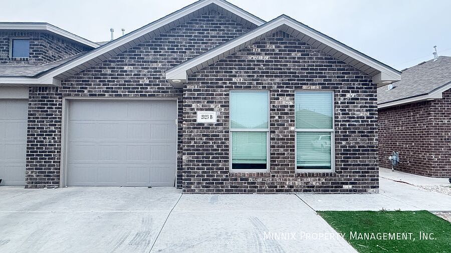 1st image of 2123 N Avenue J #B