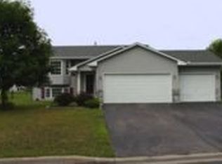 523 Robert Ct, Hastings, MN 55033