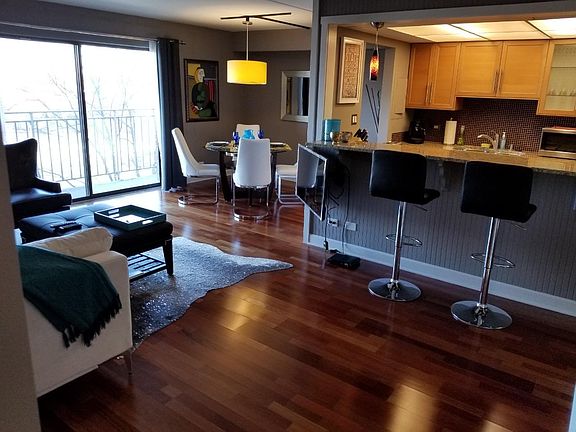 5th image of 6340 Americana Dr APT 406