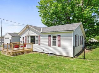 102 Oakes St, Bennington, VT 05201