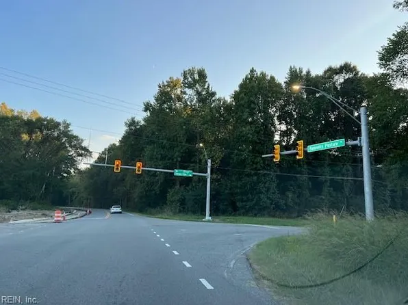 4500 Bennetts Pasture Rd, Suffolk, VA 23435