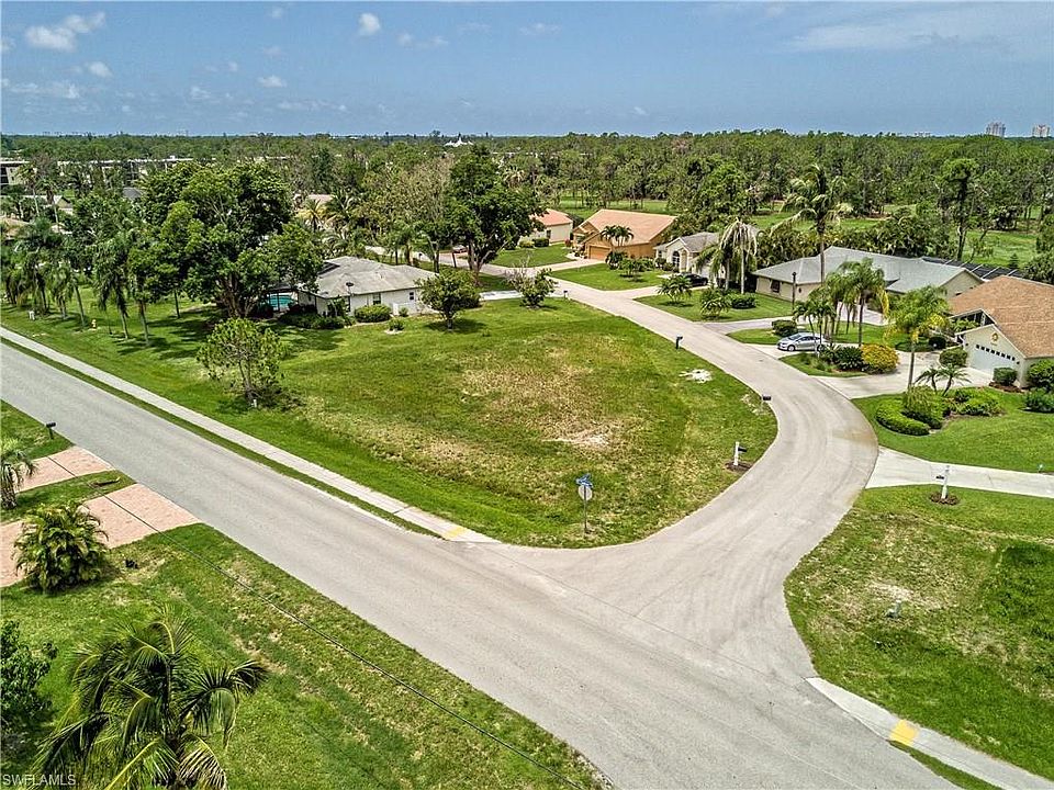1st image of 25540 Fenner Cir