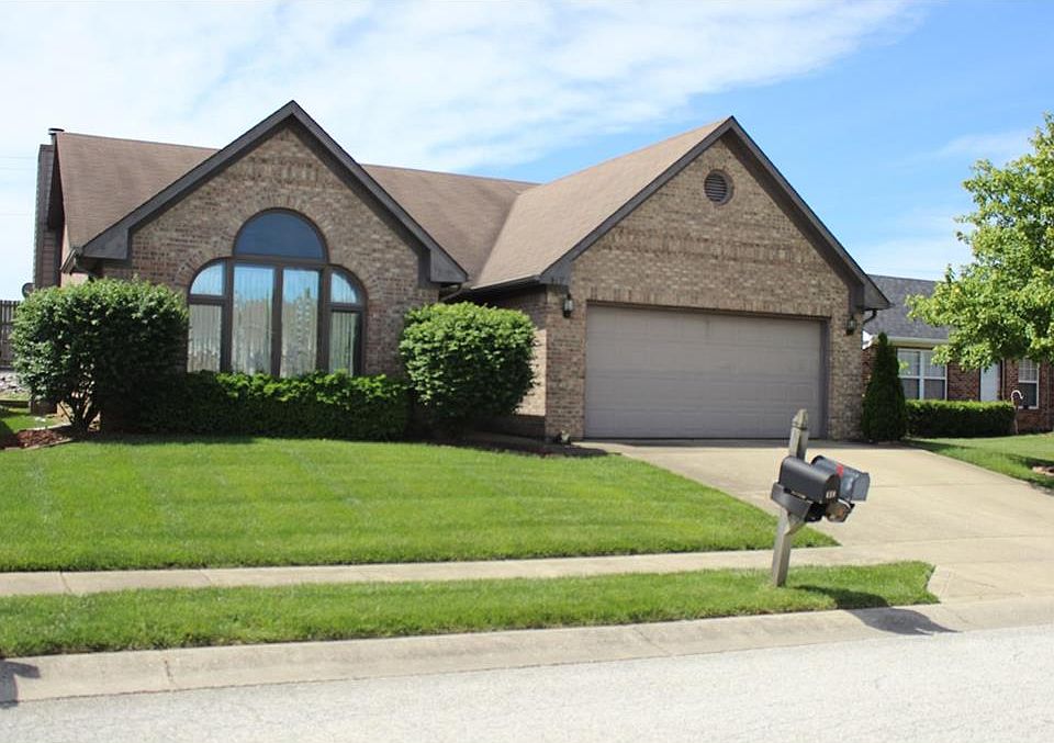1st image of 417 Polk Manor Dr