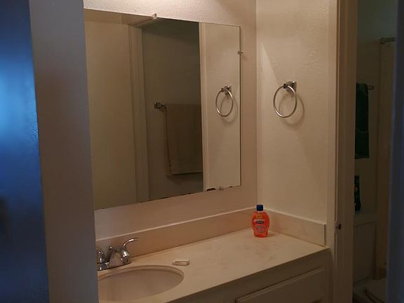 5th image of 4164 Trevor Ln #C