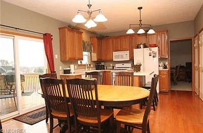 3rd image of 1133 Brynmar Ln