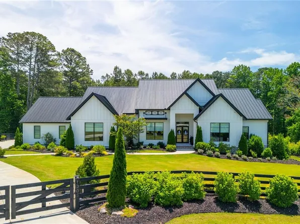 130 Von Lake Dr, Milton, GA 30004