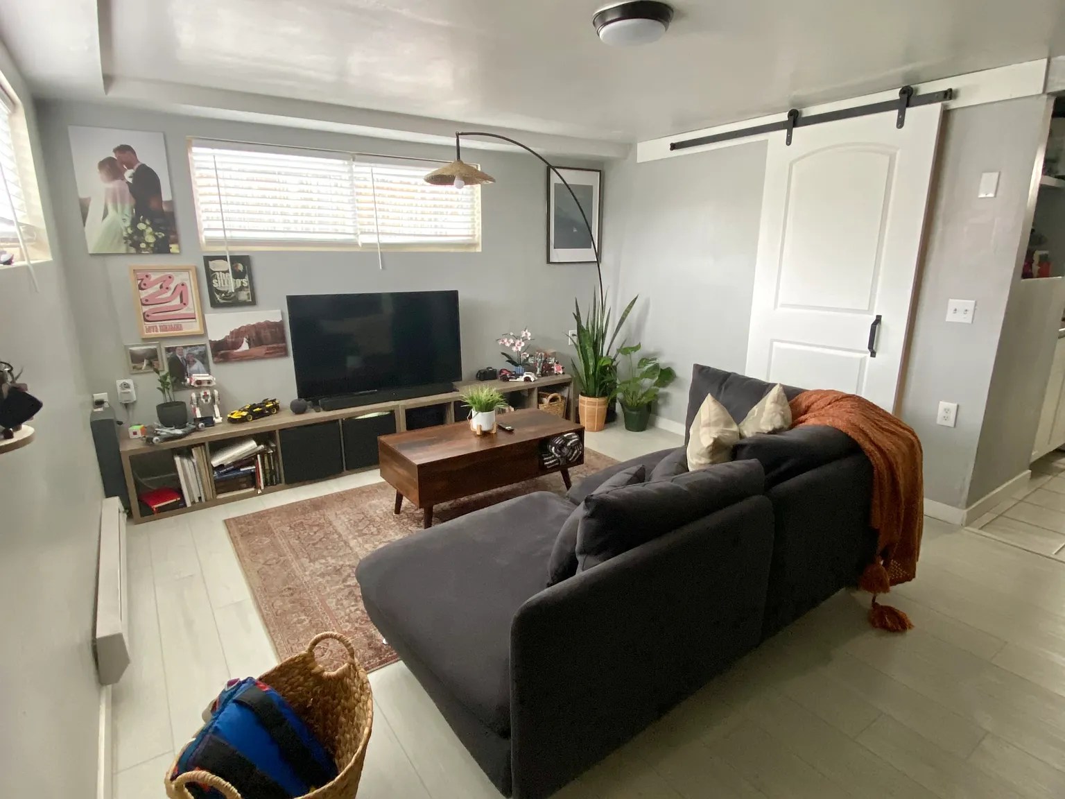 1 bed, $975 — Photo 2