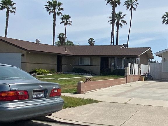2nd image of 7940 Geranium Cir