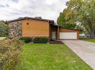 5437 Wald Rd, Fort Wayne, IN 46818