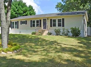 221 Leisure Dr, South Kingstown, RI 02879