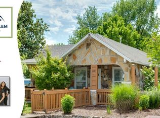 6002 S Wilkerson St, Fayetteville, AR 72704