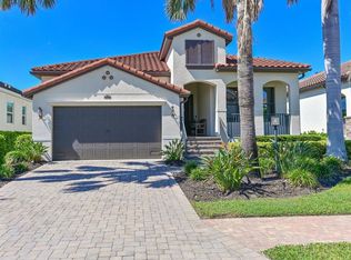 6220 Champions Row St, Bradenton, FL 34210