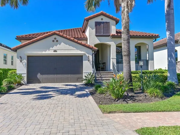 6220 Champions Row St, Bradenton, FL 34210