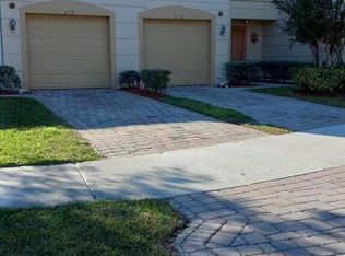 312 SE Bloxham Way, Stuart, FL 34997