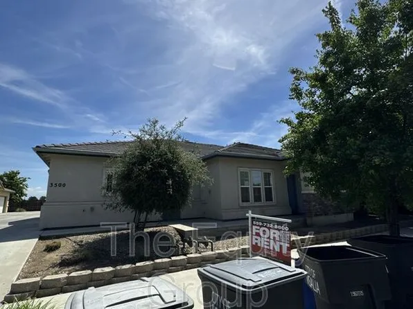 3500 S Villa St, Visalia, CA 93292
