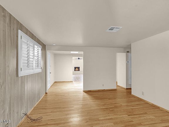 4th image of 4912 Klondike Ct