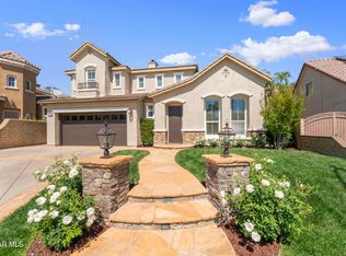 21815 Denise Ln, Santa Clarita, CA 91390