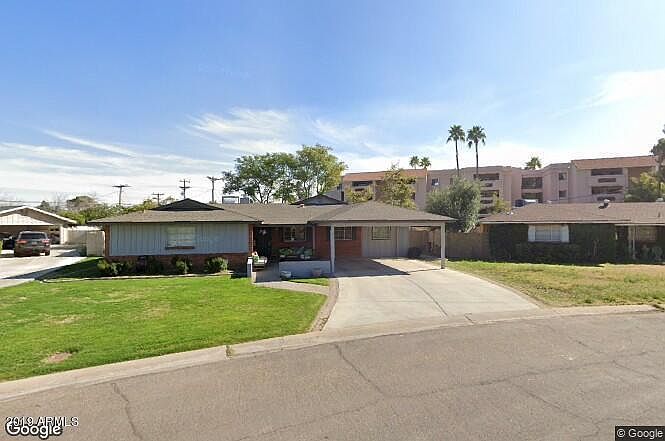 2nd image of 3041 E Heatherbrae Dr