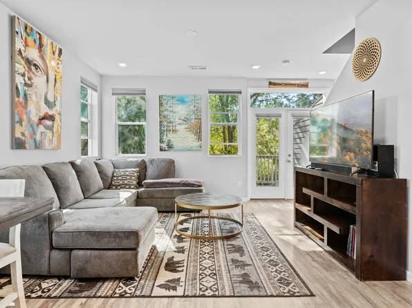 1144 Oak Cir, Lakewood, CO 80215