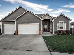 41 Wildcat Cir, Salina, KS 67401