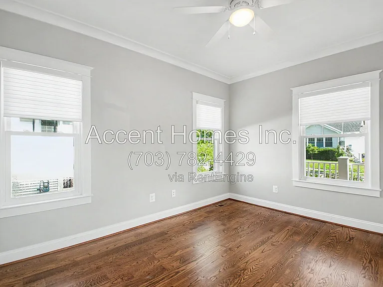 14 W Caton Ave — Photo 22
