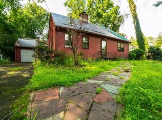 374 Oakwood Dr, Wyckoff, NJ 07481