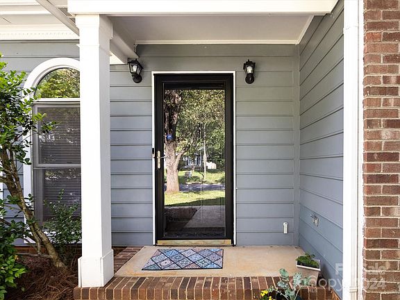 4th image of 8709 Hornwood Ct