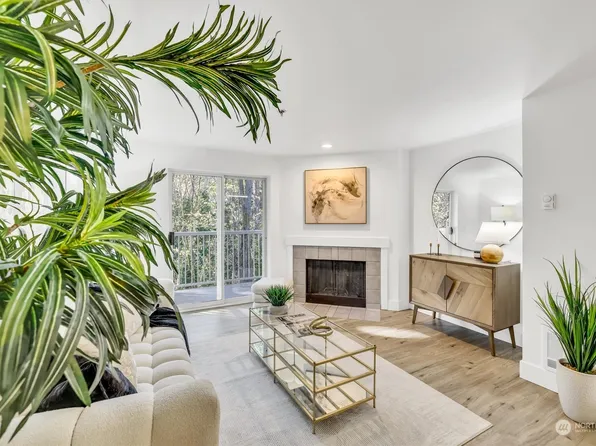 975 Aberdeen Avenue NE #F307, Renton, WA 98056