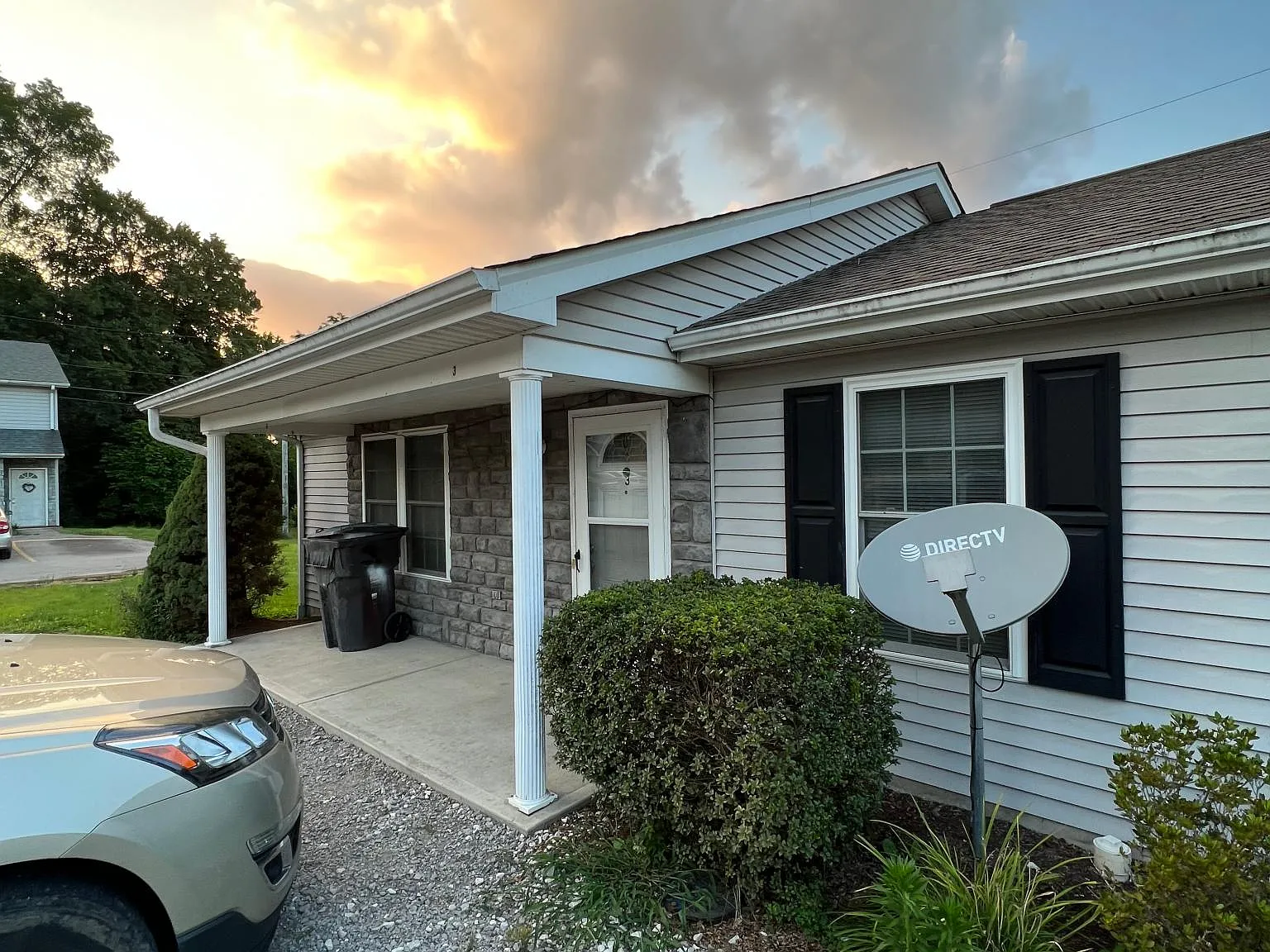 2 bed, 1200 sqft, $1,100 — Photo 2
