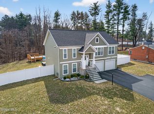 267 Consaul Rd, Albany, NY 12205