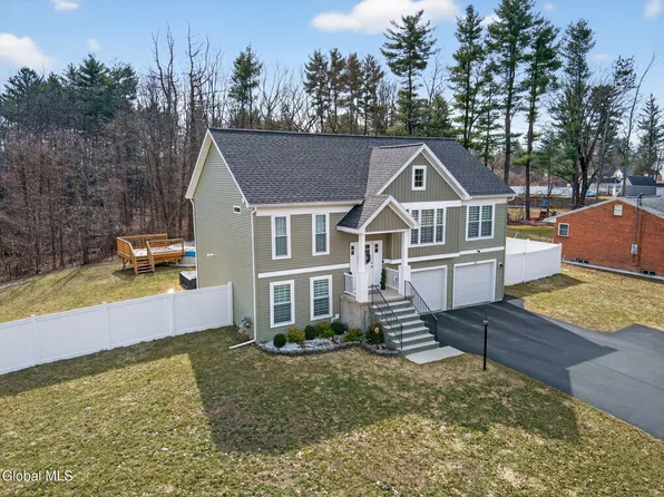 267 Consaul Road, Albany, NY 12205