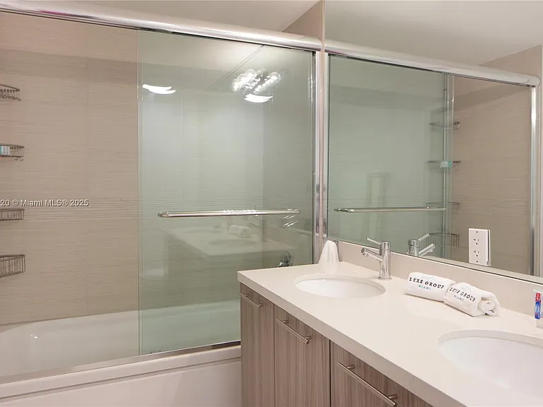 6700 Indian Creek Dr #Penthouse 5 — Photo 19